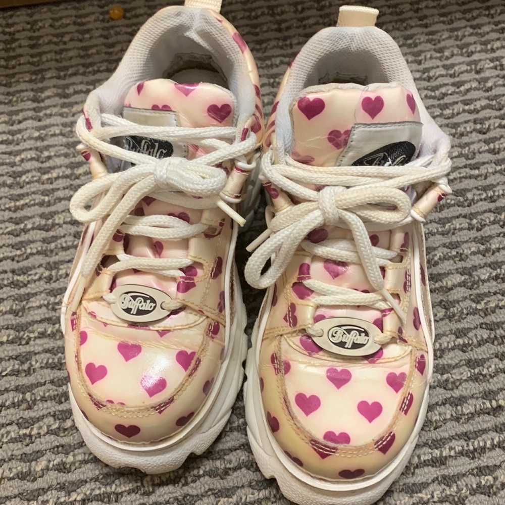 Buffalo London sneakers
